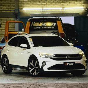 Carro branco atendido pela WB Auto Service