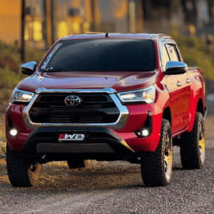 Toyota Hilux vermelha atendido pela WB Auto Service